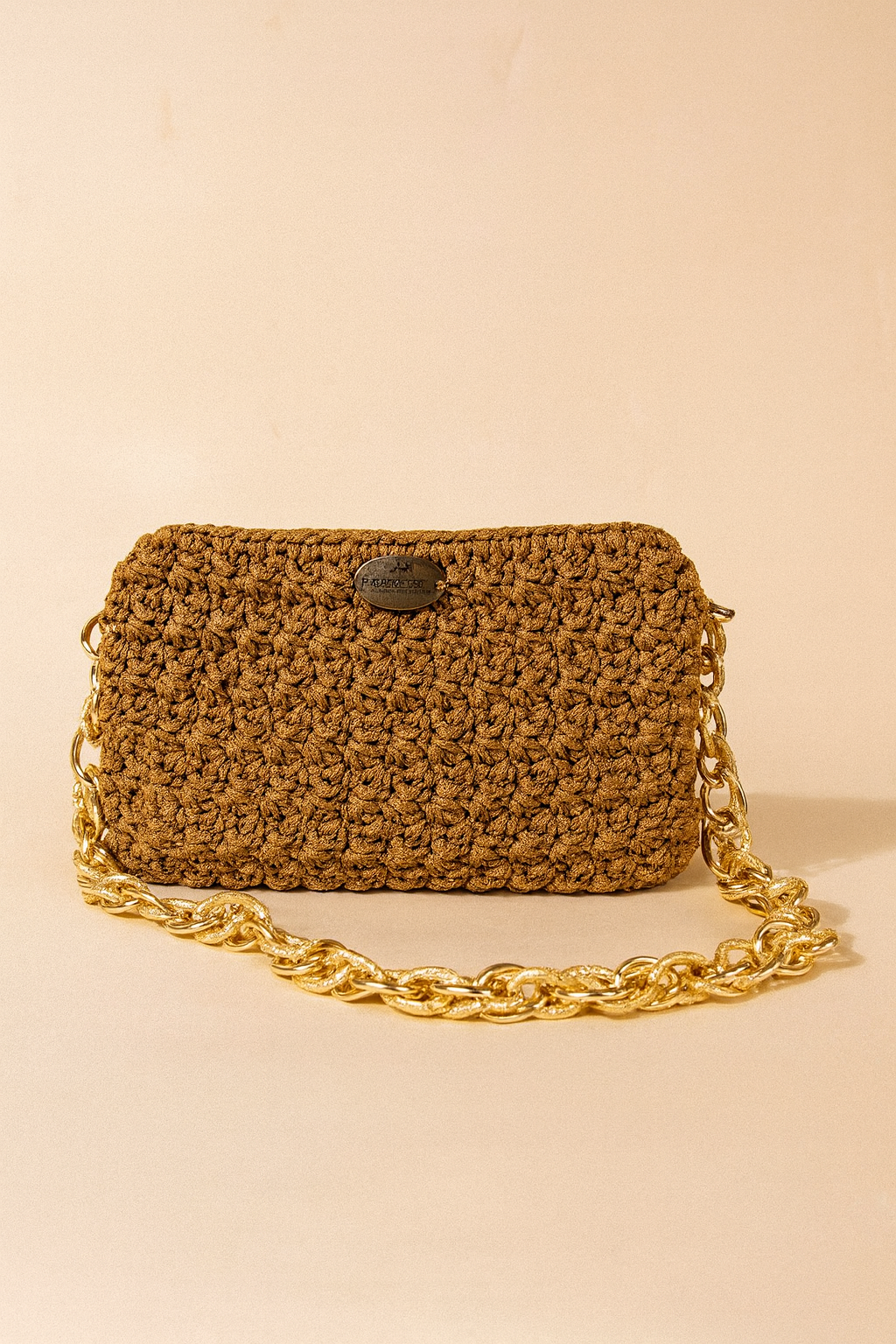“Golden Chic” – Borsetta handmade con catenella